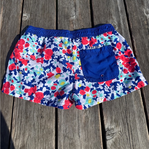 Roxy board shorts - Picture 2 of 2